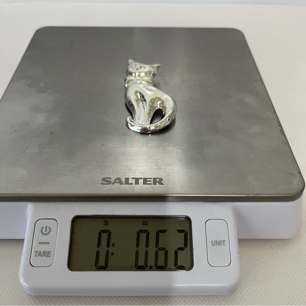 Sterling Silver Cat Brooch - Picture 4 of 4